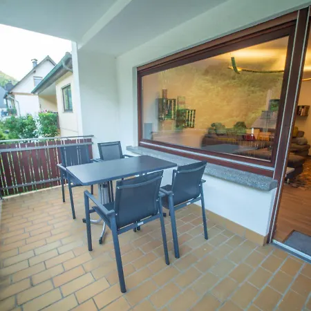 Apartmán Rheintal-ferien - 90 Qm Mit Wine & Style - Dein Urlaub Am Rhein Niederheimbach